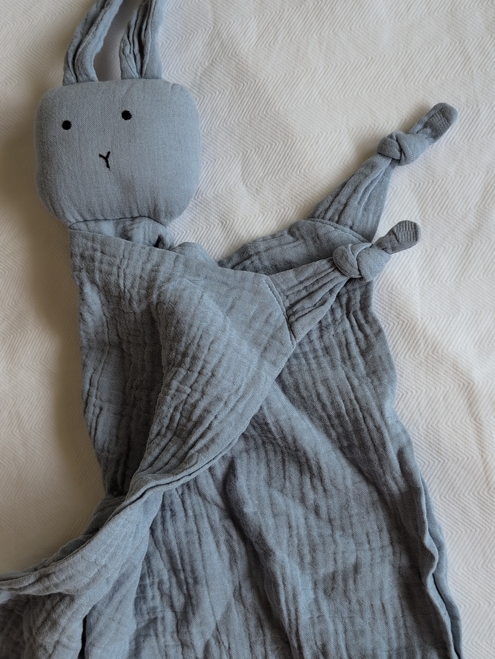 bunny lovey cotton gauze baby security blanket in blue gray unisex neutral - Picture 3 of 5